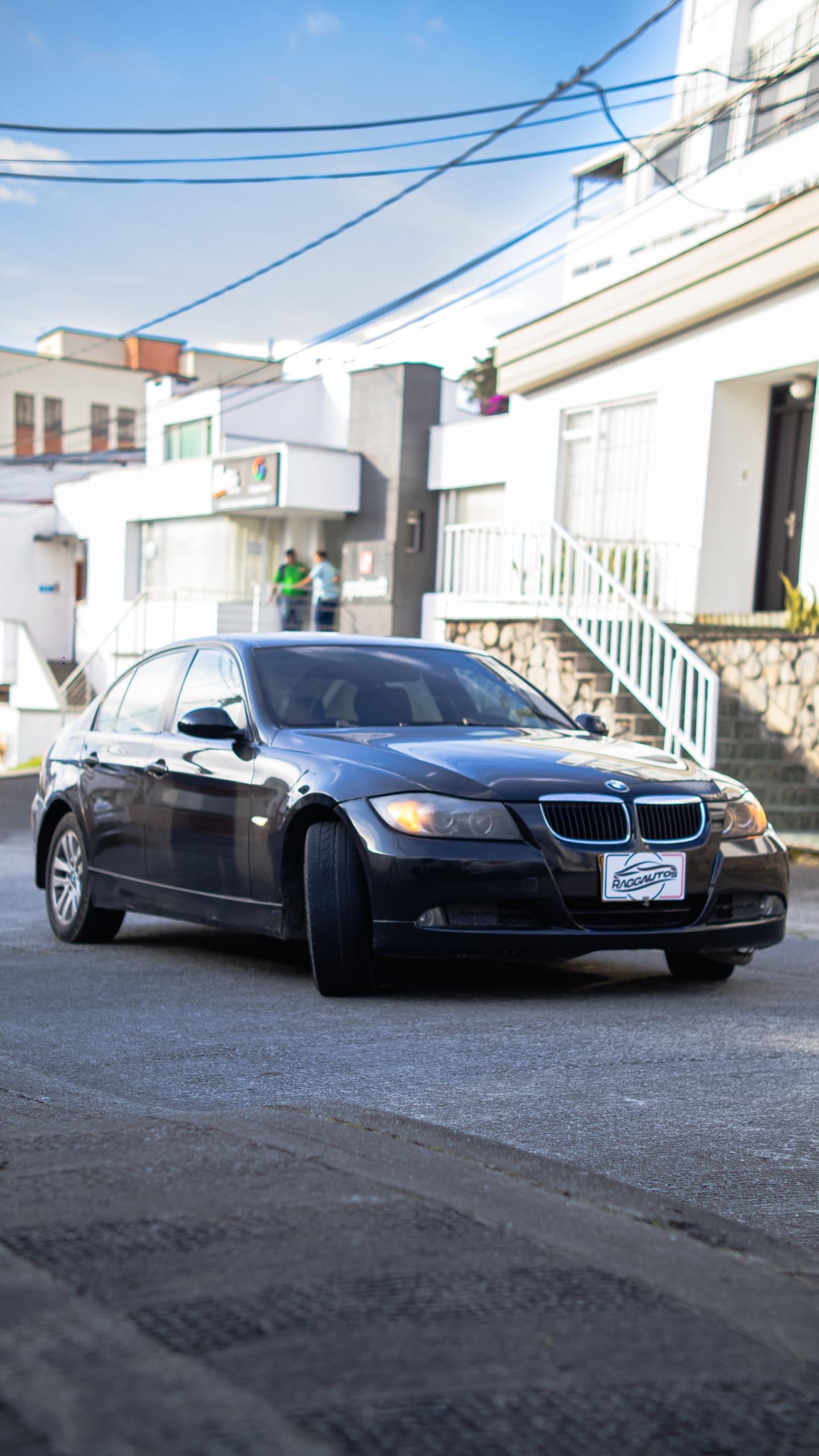 BMW 320i SEDÁN 2.0 GASOLINA 2008 AUTOMÁTICO