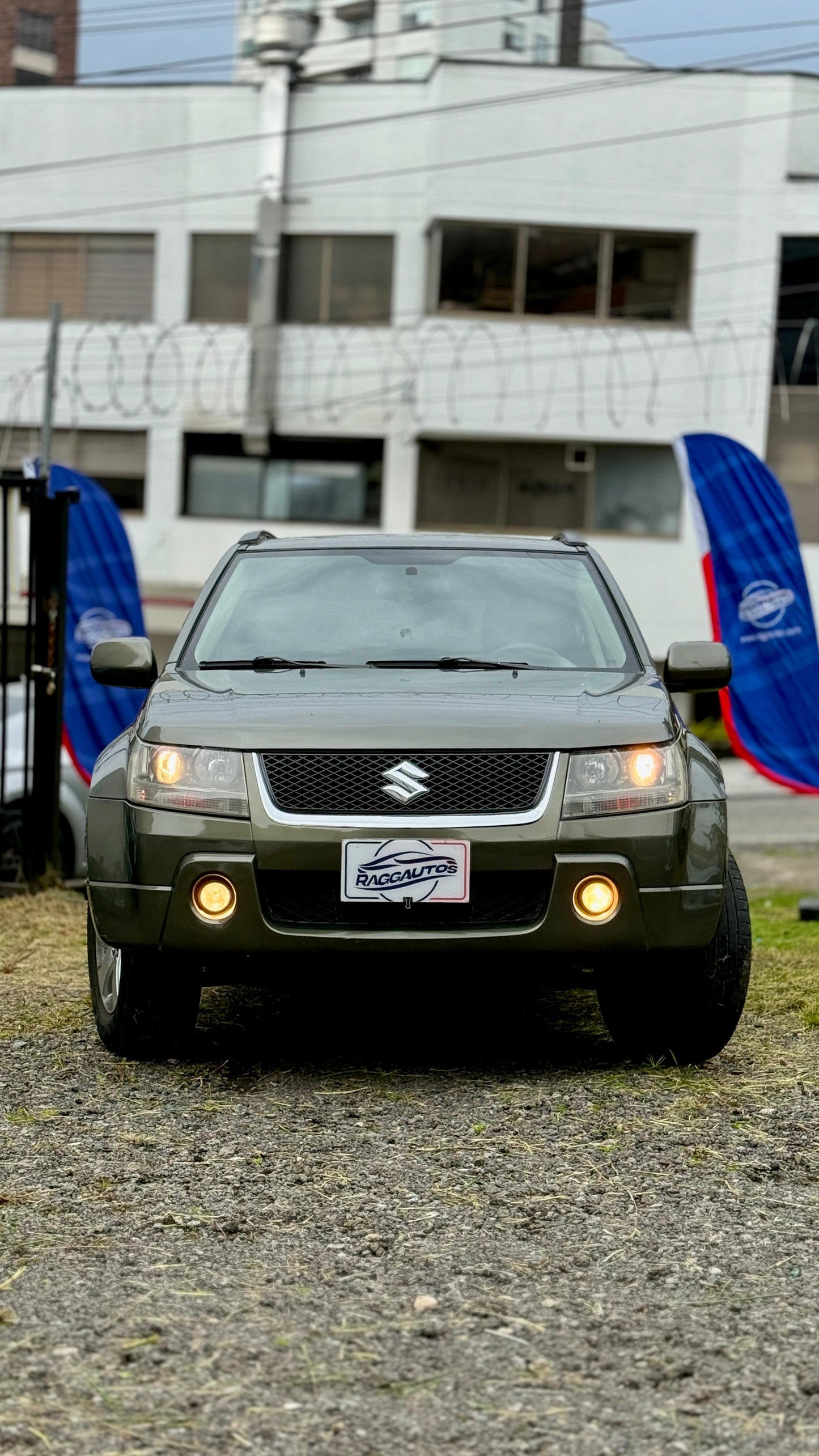 SUZUKI GRAND VITARA SZ 4x4 2010 AUTOMÁTICA