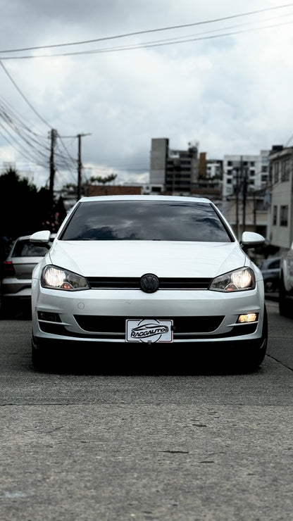 VOLKSWAGEN GOLF TSI 1.4 TURBO 2017 MECÁNICO