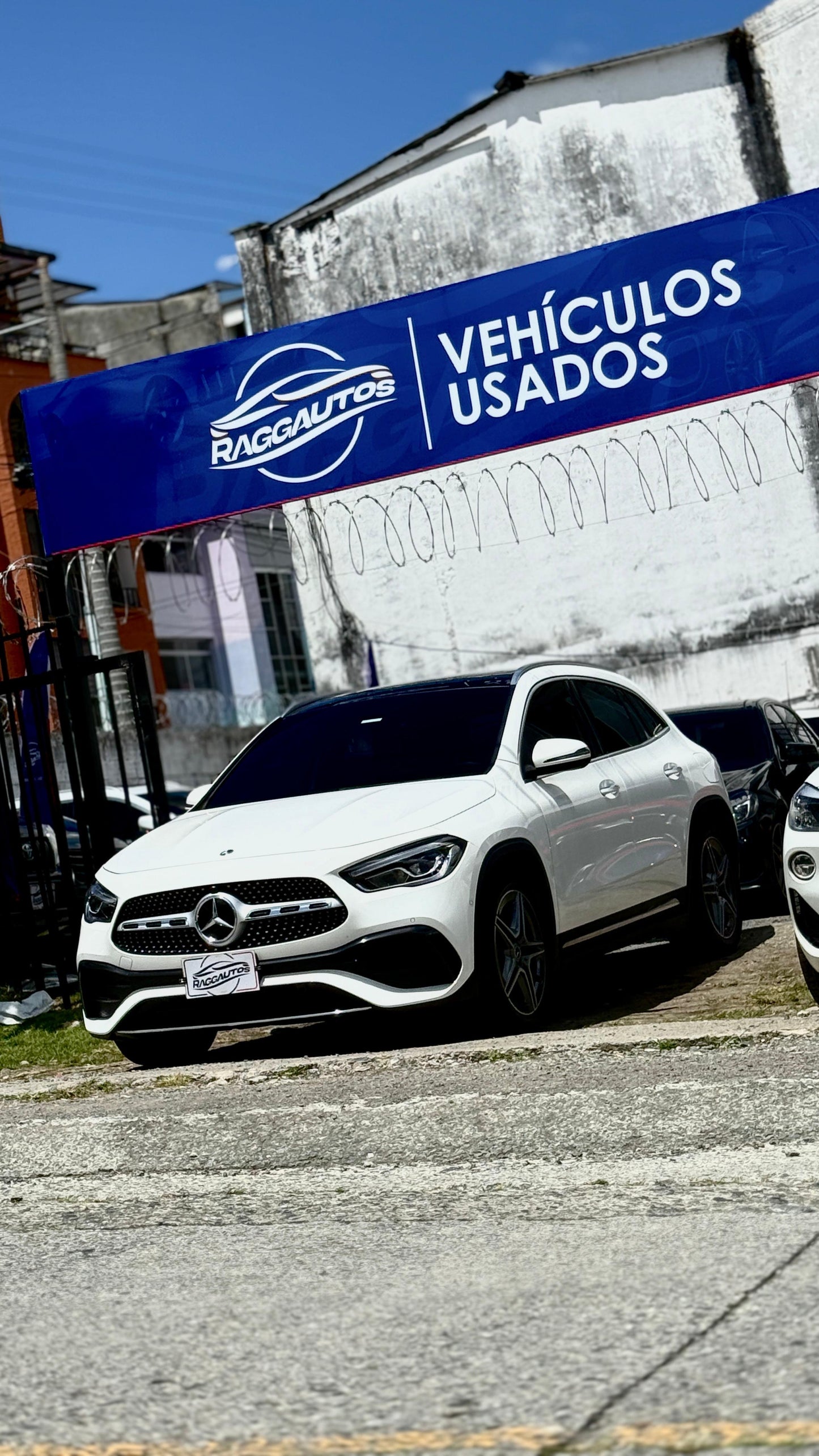 MERCEDES BENZ GLA200 1.4 TURBO 2023 AUTOMÁTICA