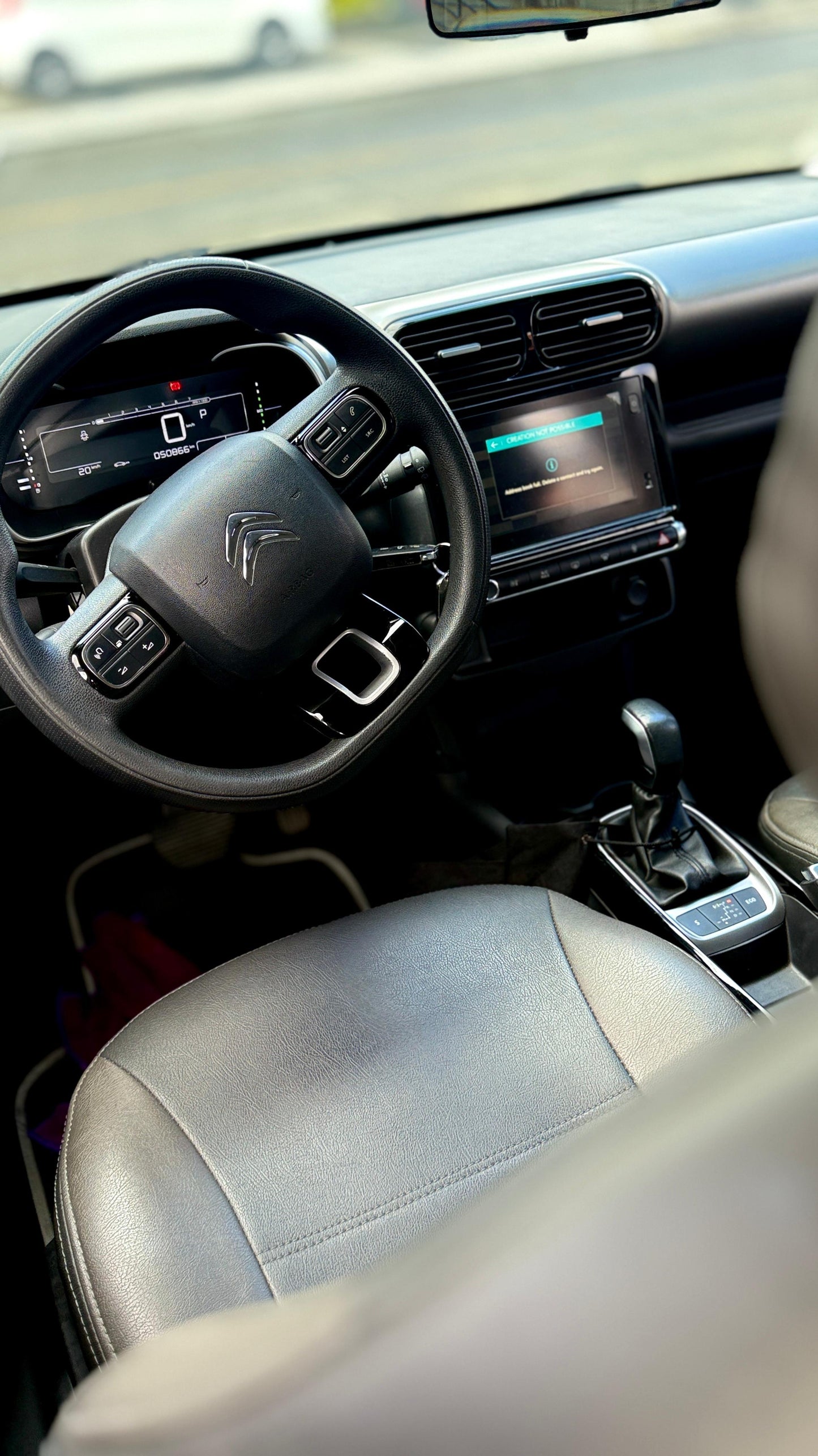 CITROEN C4 CACTUS FEEL 1.6 2023 AUTOMÁTICA