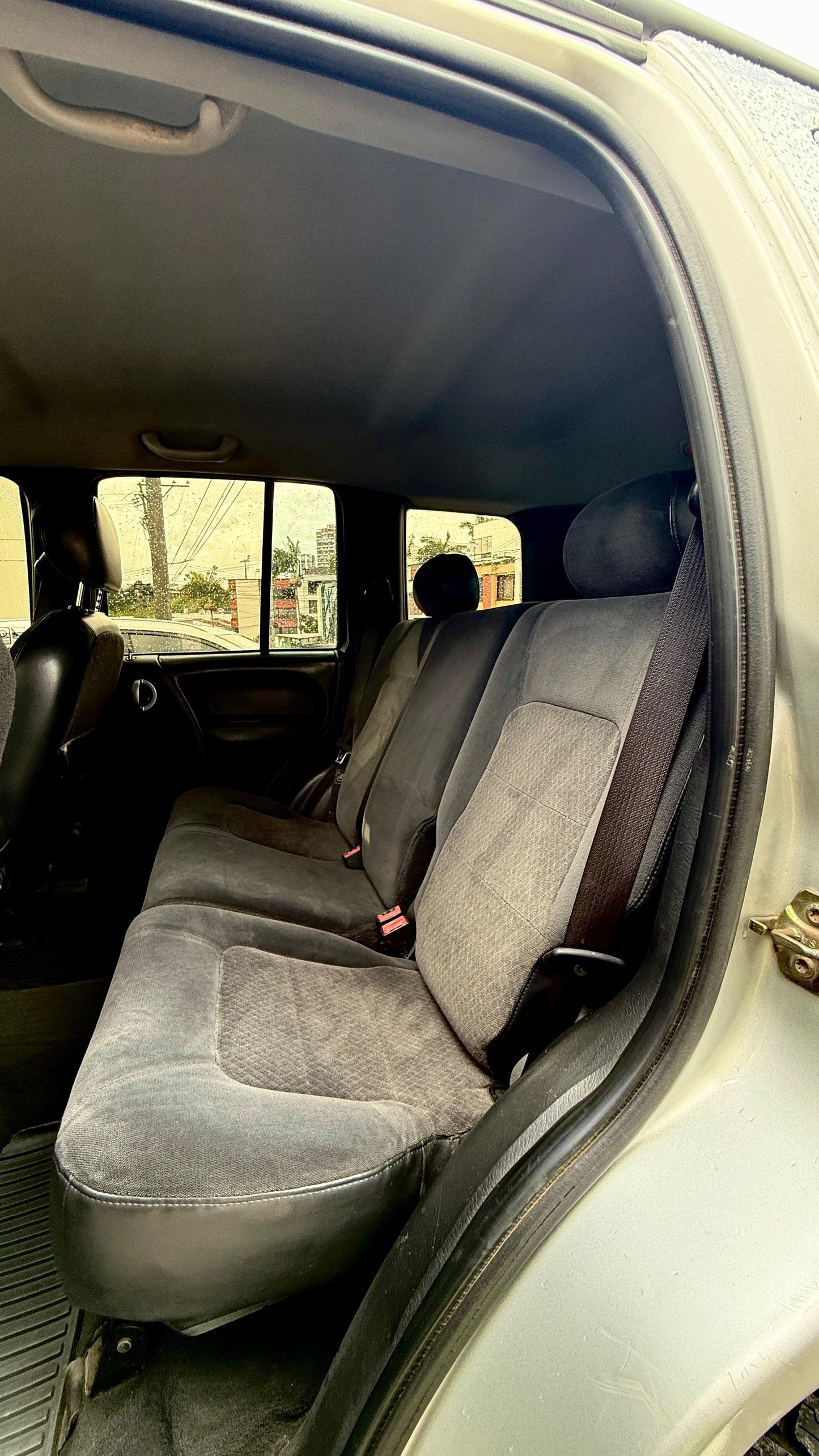 JEEP CHEROKEE LIBERTY 3.7 4x4 2004 AUTOMÁTICA