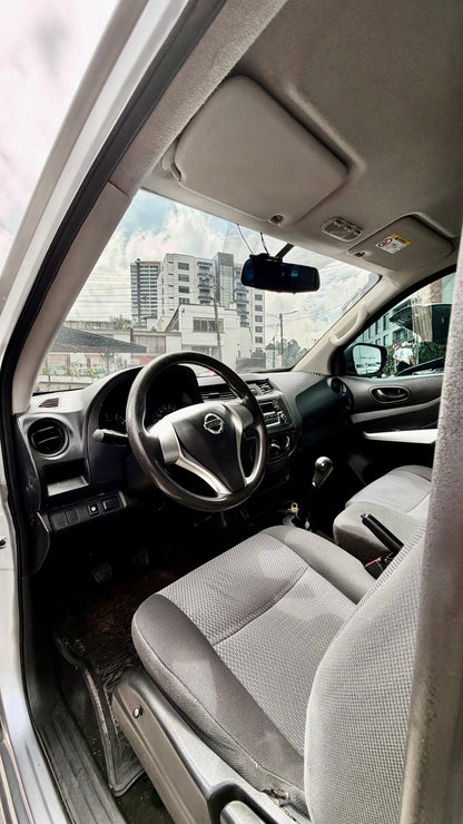 NISSAN FRONTIER NP300 2.5 GASOLINA 4x2 2020 MECÁNICA