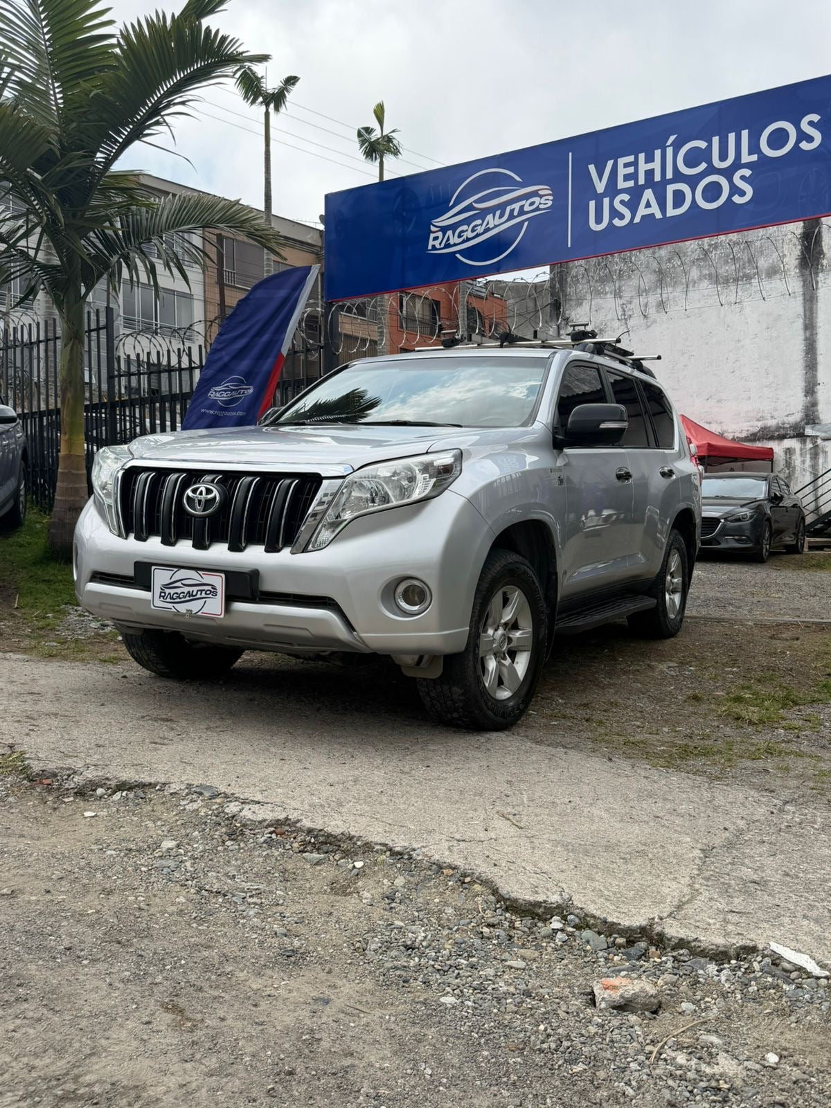 TOYOTA LAND CRUISER PRADO TX 2018 AUTOMÁTICA