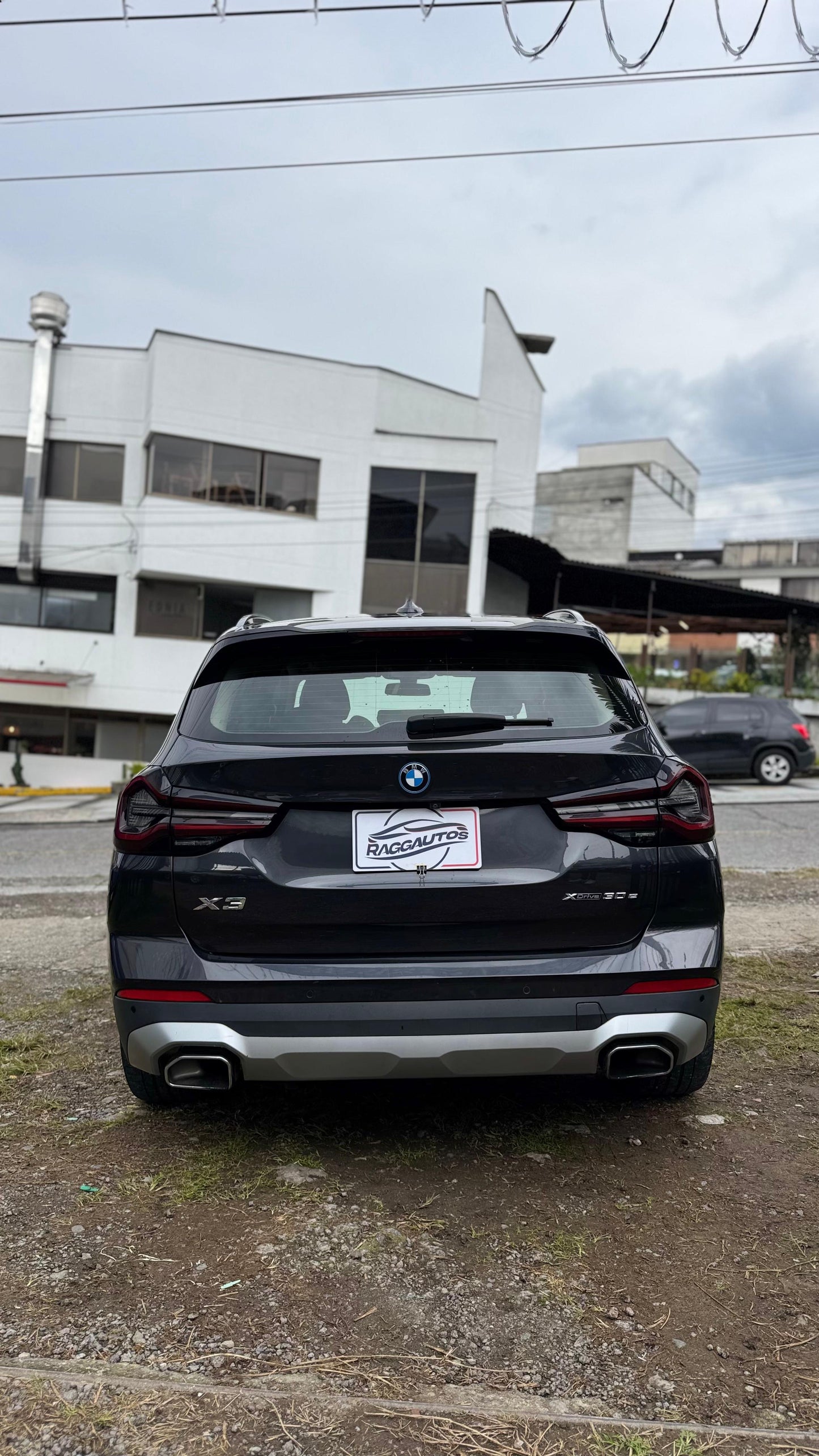 BMW X3 XDRIVE30E 2.0 TURBO 4x4 2022 AUTOMÁTICA
