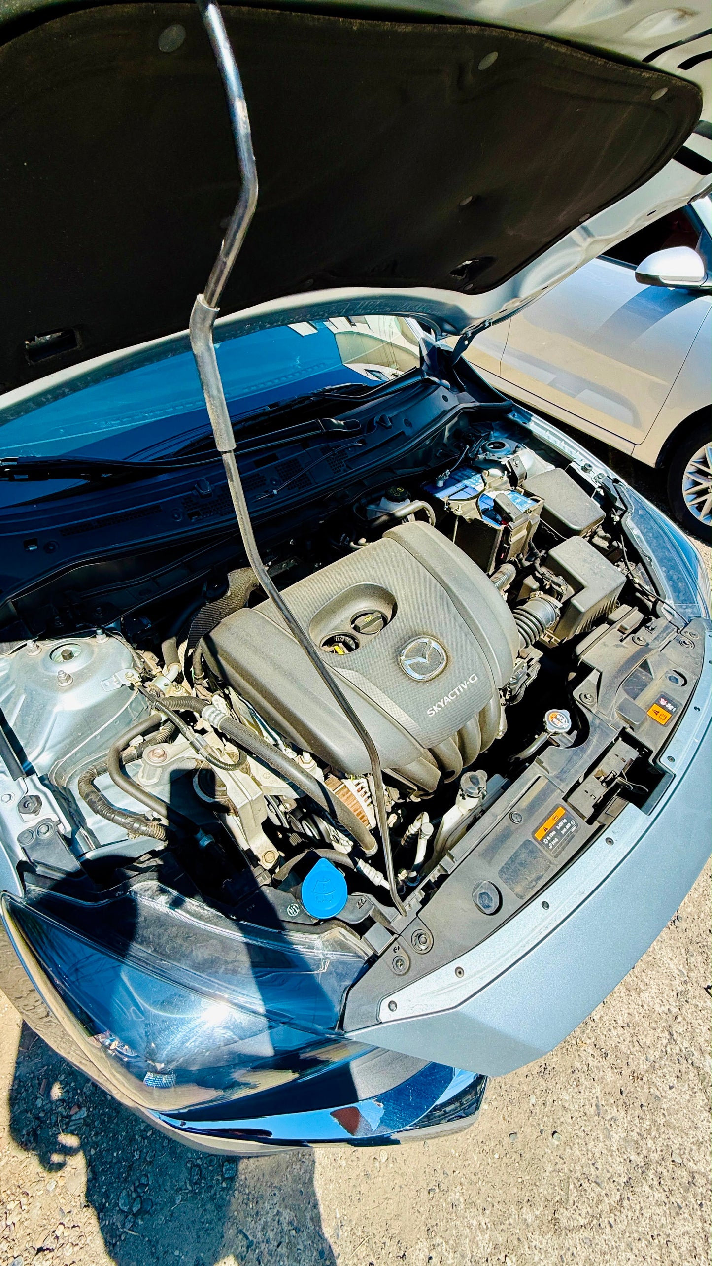 MAZDA 2 1.5 TOURING 2024 AUTOMÁTICO