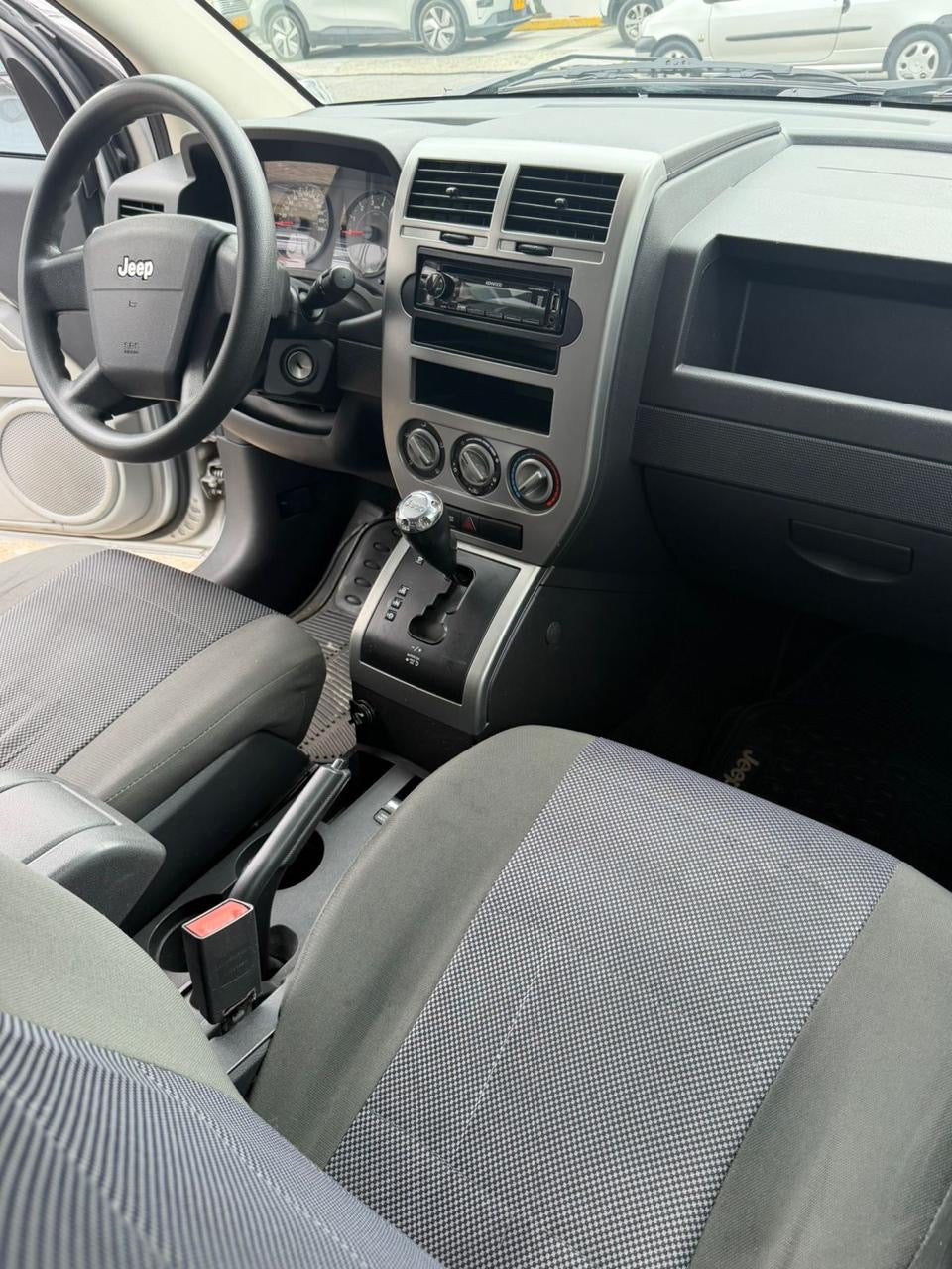 JEEP COMPASS 2.4 2007 AUTOMÁTICO