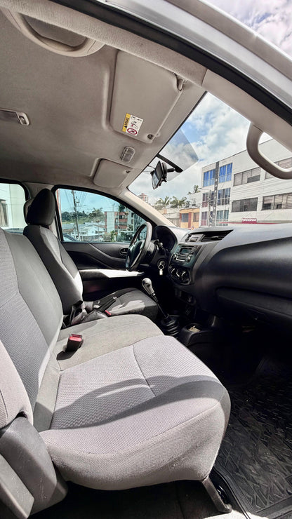 NISSAN FRONTIER NP300 2.5 GASOLINA 4x2 2020 MECÁNICA