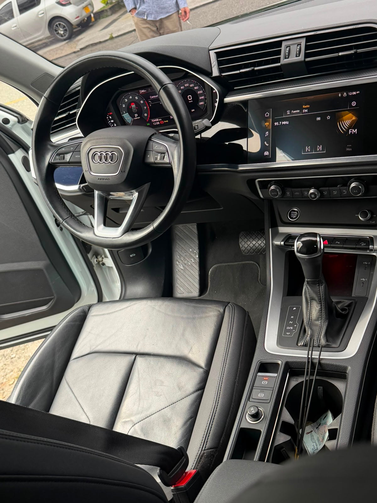 AUDI Q3 AMBITION 35 TFSI 1.4 TURBO 2022 AUTOMÁTICA