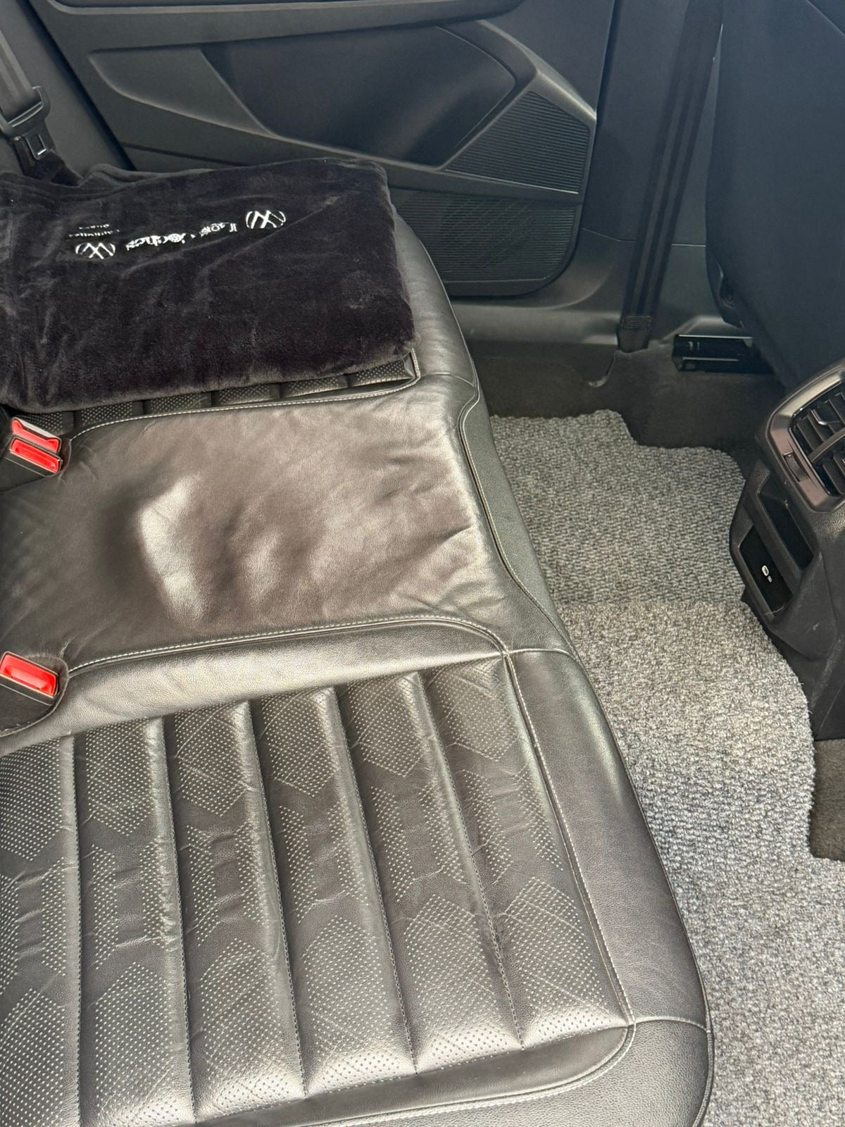 VOLKSWAGEN TAOS HIGHLINE 1.4 TURBO 2022 AUTOMÁTICA