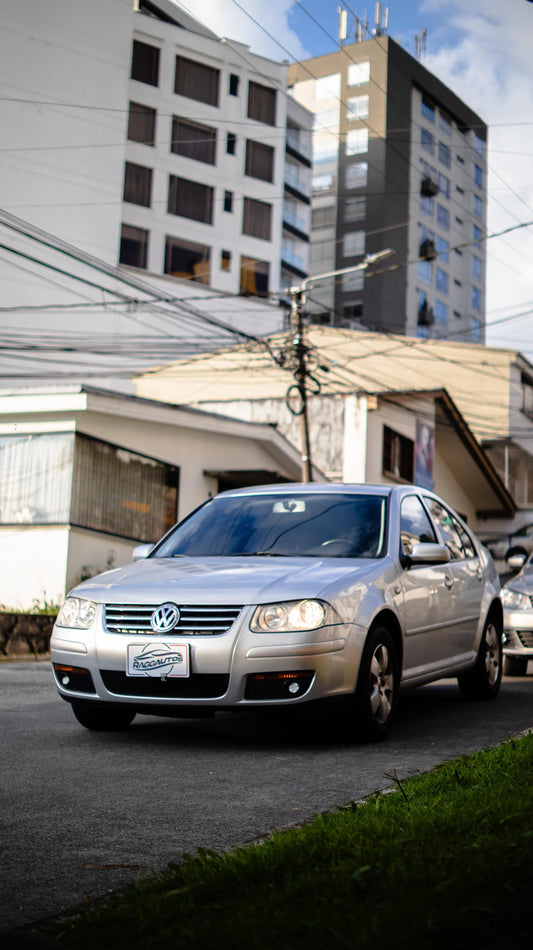 VOLKSWAGEN JETTA EUROPA 2.0 2014 MECÁNICO