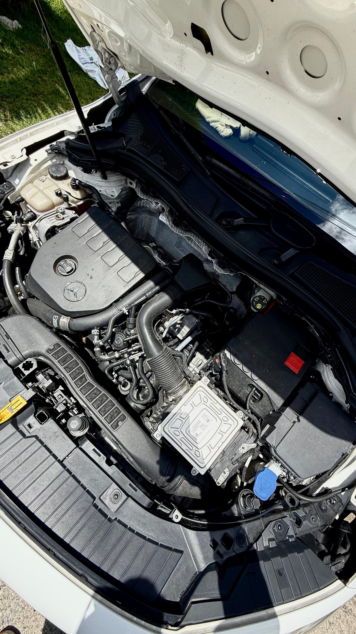 MERCEDES BENZ GLA200 1.4 TURBO 2023 AUTOMÁTICA