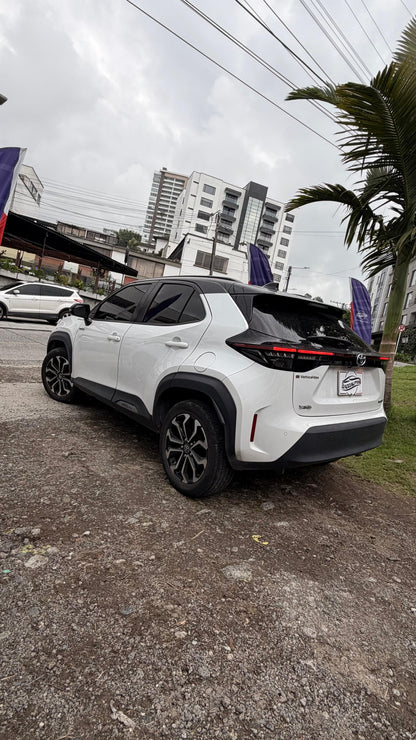 TOYOTA YARIS CROSS FULL HÍBRIDA 2023 AUTOMÁTICA