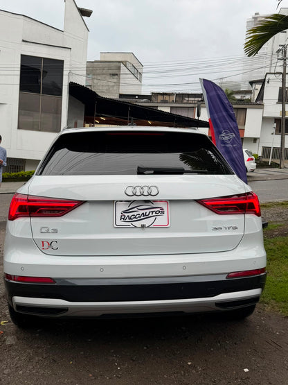 AUDI Q3 AMBITION 35 TFSI 1.4 TURBO 2022 AUTOMÁTICA