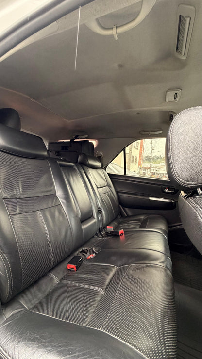 TOYOTA FORTUNER GASOLINA 4x2 2014 AUTOMÁTICA