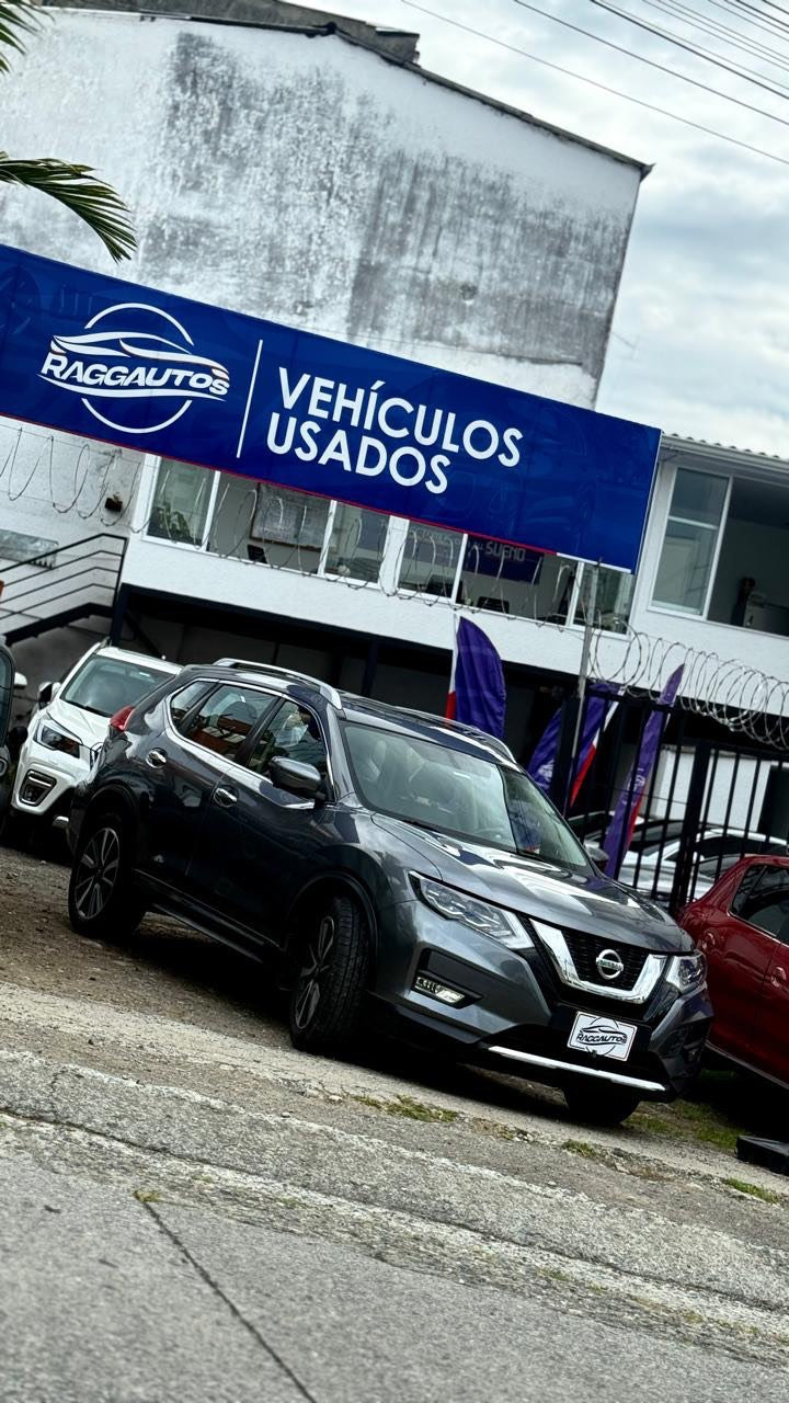 NISSAN X-TRAIL T32 EXCLUSIVE 2.5 4x4 2018 AUTOMÁTICA