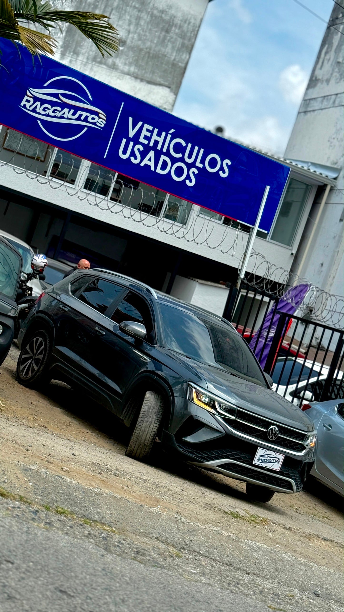 VOLKSWAGEN TAOS HIGHLINE 1.4 TSI 2023 AUTOMÁTICA
