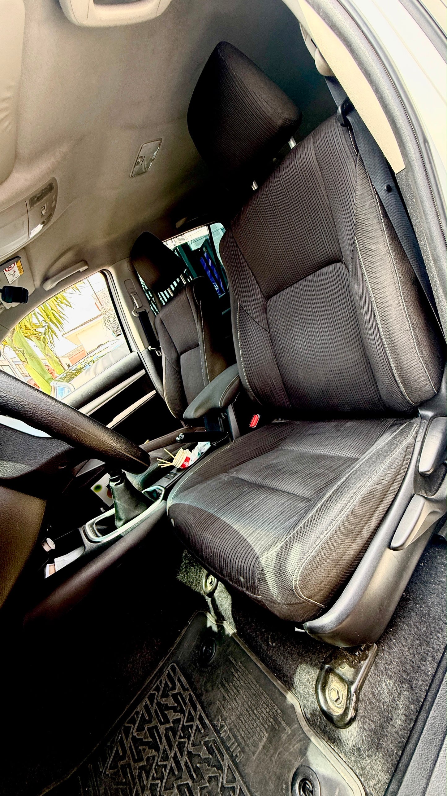 TOYOTA HILUX 2.4 DIESEL 4x4 2023 MECÁNICA