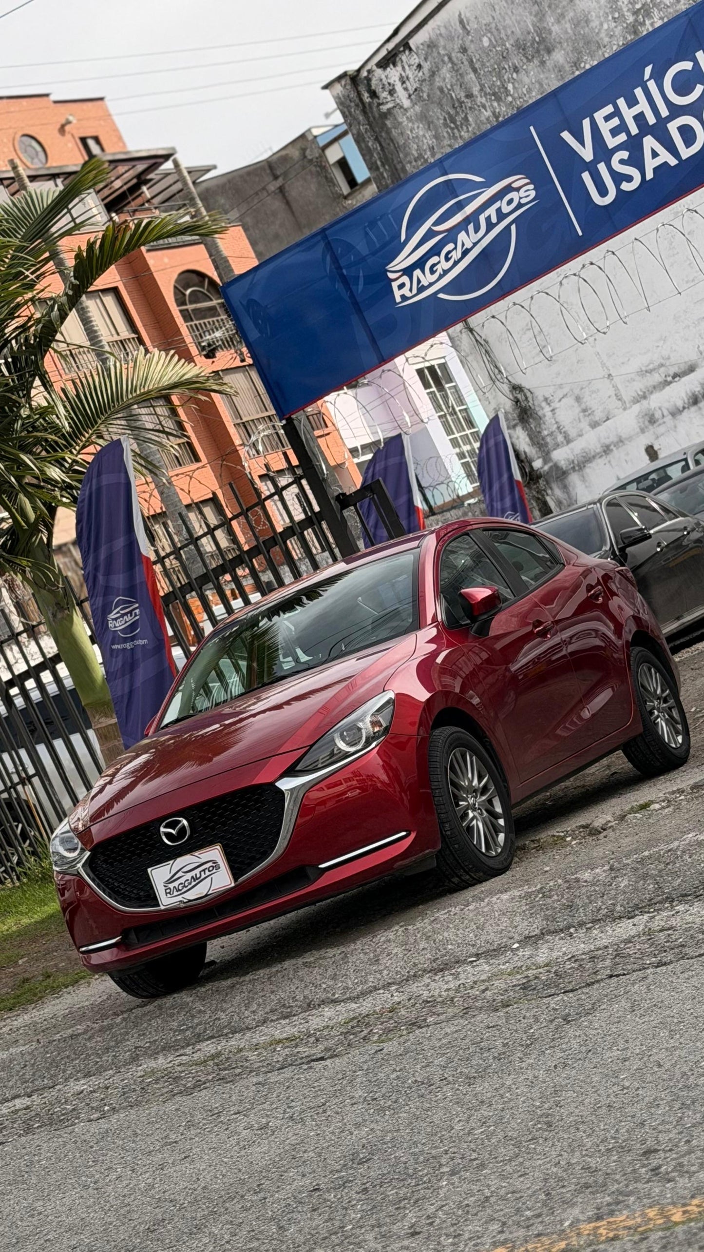 MAZDA 2 GRAND TOURING LX 1.5 2023 AUTOMÁTICO