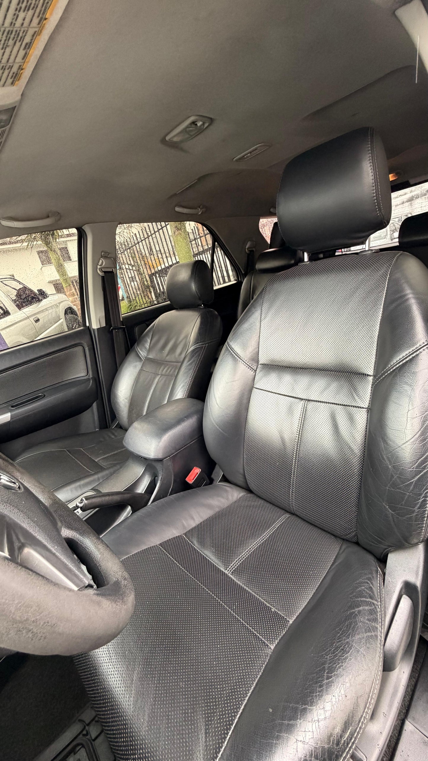 TOYOTA FORTUNER GASOLINA 4x2 2014 AUTOMÁTICA