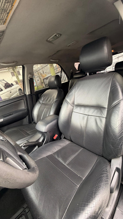 TOYOTA FORTUNER GASOLINA 4x2 2014 AUTOMÁTICA