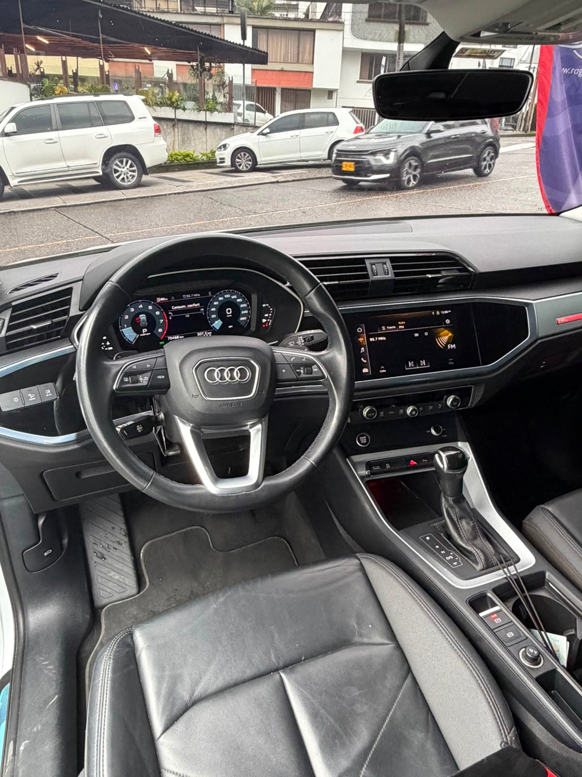 AUDI Q3 AMBITION 35 TFSI 1.4 TURBO 2022 AUTOMÁTICA
