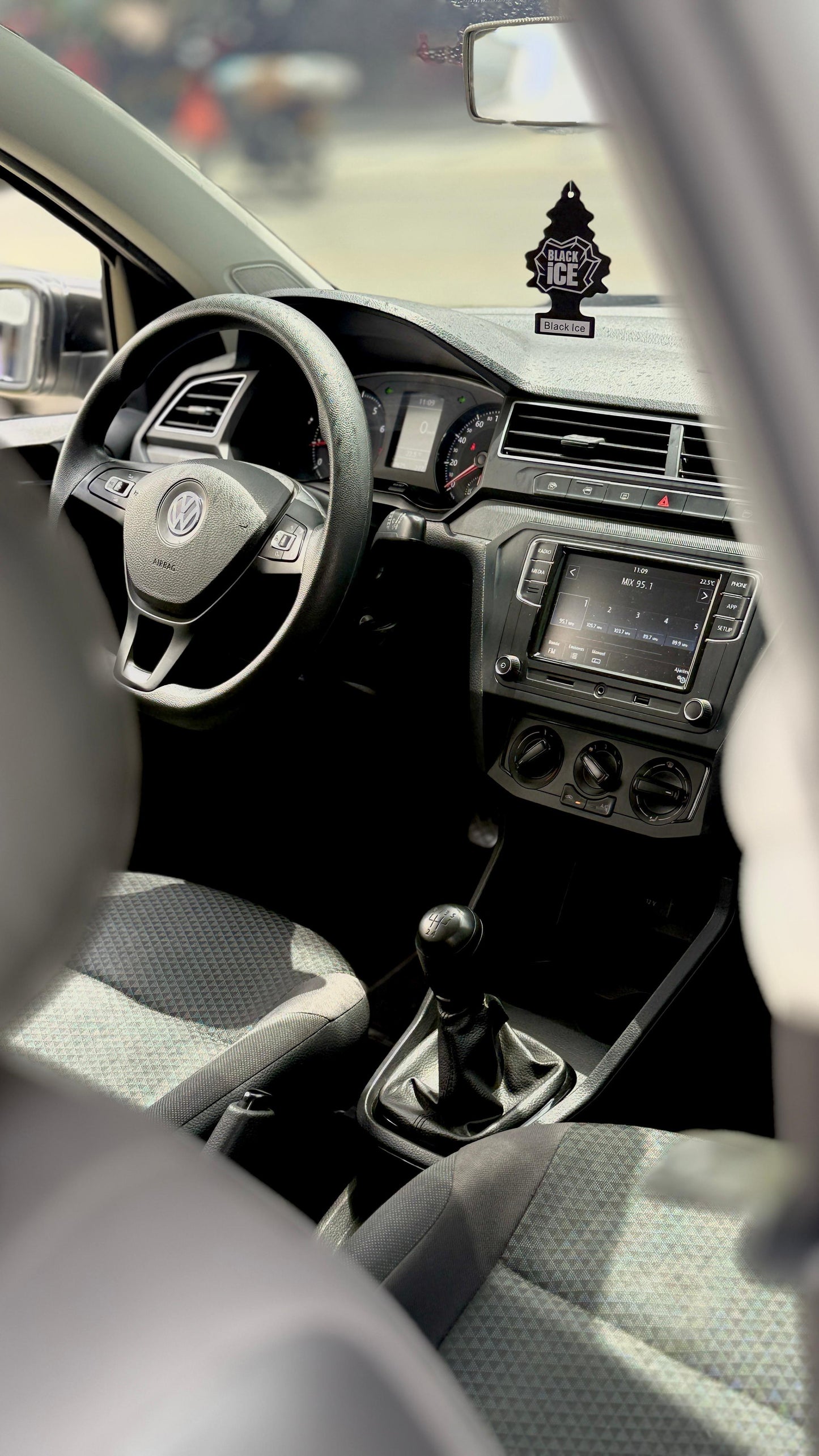 VOLKSWAGEN GOL COMFORTLINE 1.6 2021 MECÁNICO