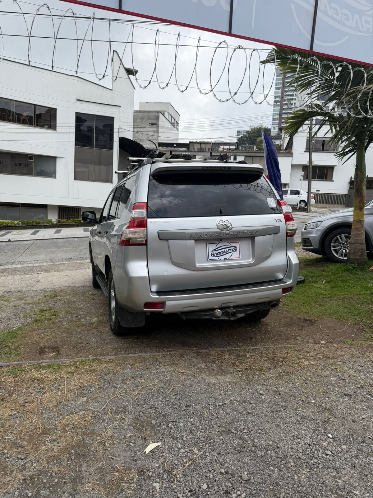TOYOTA LAND CRUISER PRADO TX 2018 AUTOMÁTICA
