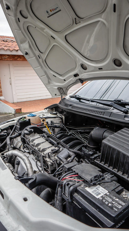 VOLKSWAGEN VOYAGE 1.6 COMFORTLINE 2016 MECÁNICO