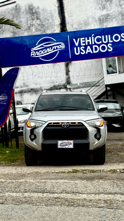 TOYOTA 4RUNNER SR5 4.0 2022 AUTOMÁTICA