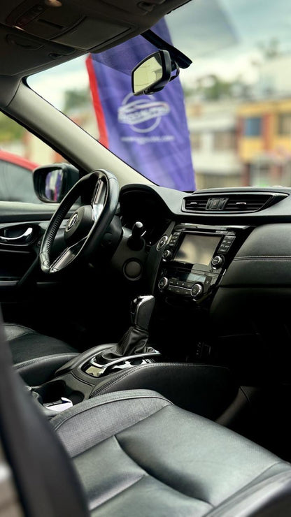 NISSAN X-TRAIL T32 EXCLUSIVE 2.5 4x4 2018 AUTOMÁTICA