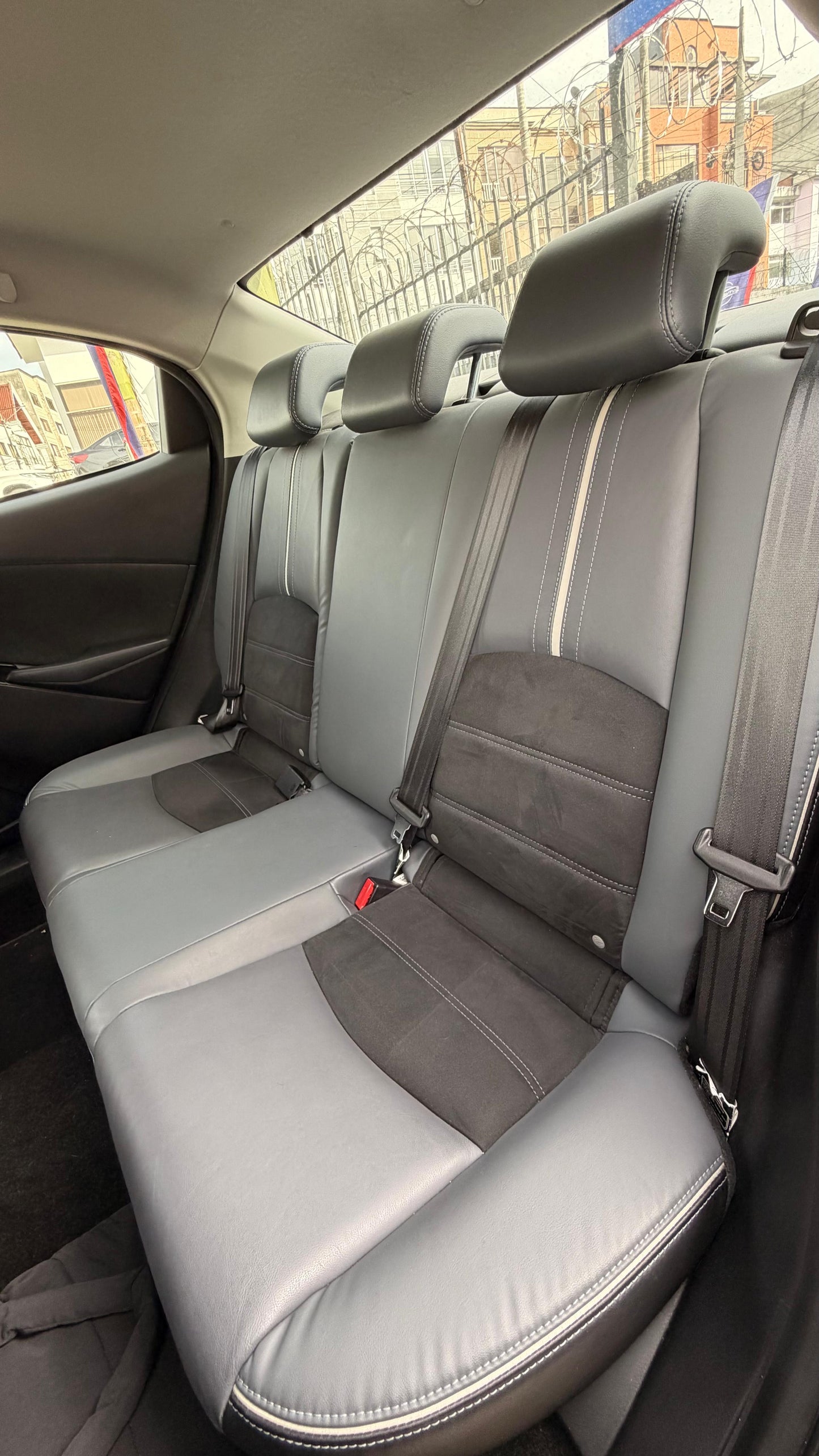 MAZDA 2 GRAND TOURING LX 1.5 2023 AUTOMÁTICO