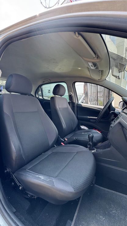 VOLKSWAGEN GOL COMFORTLINE 1.6 2019 MECÁNICO