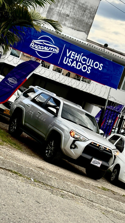 TOYOTA 4RUNNER SR5 4.0 2022 AUTOMÁTICA