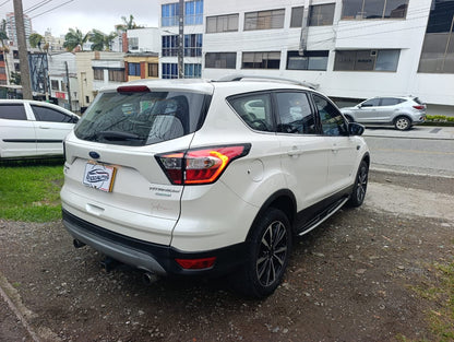 FORD ESCAPE TITANIUM 2.0 2018 AUTOMÁTICA
