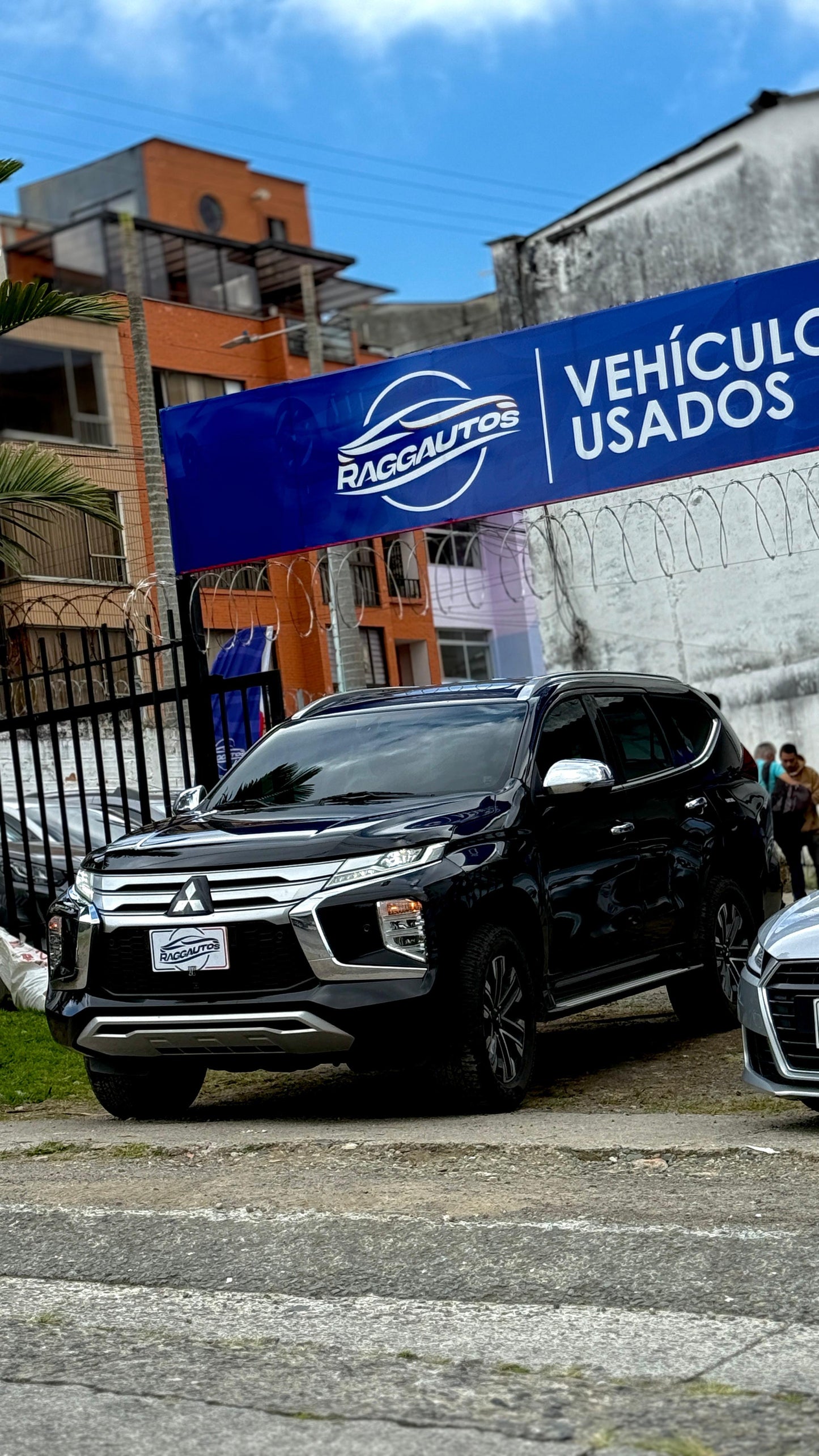 MITSUBISHI MONTERO SPORT 4x4 2.5 DIESEL 2023 AUTOMÁTICA