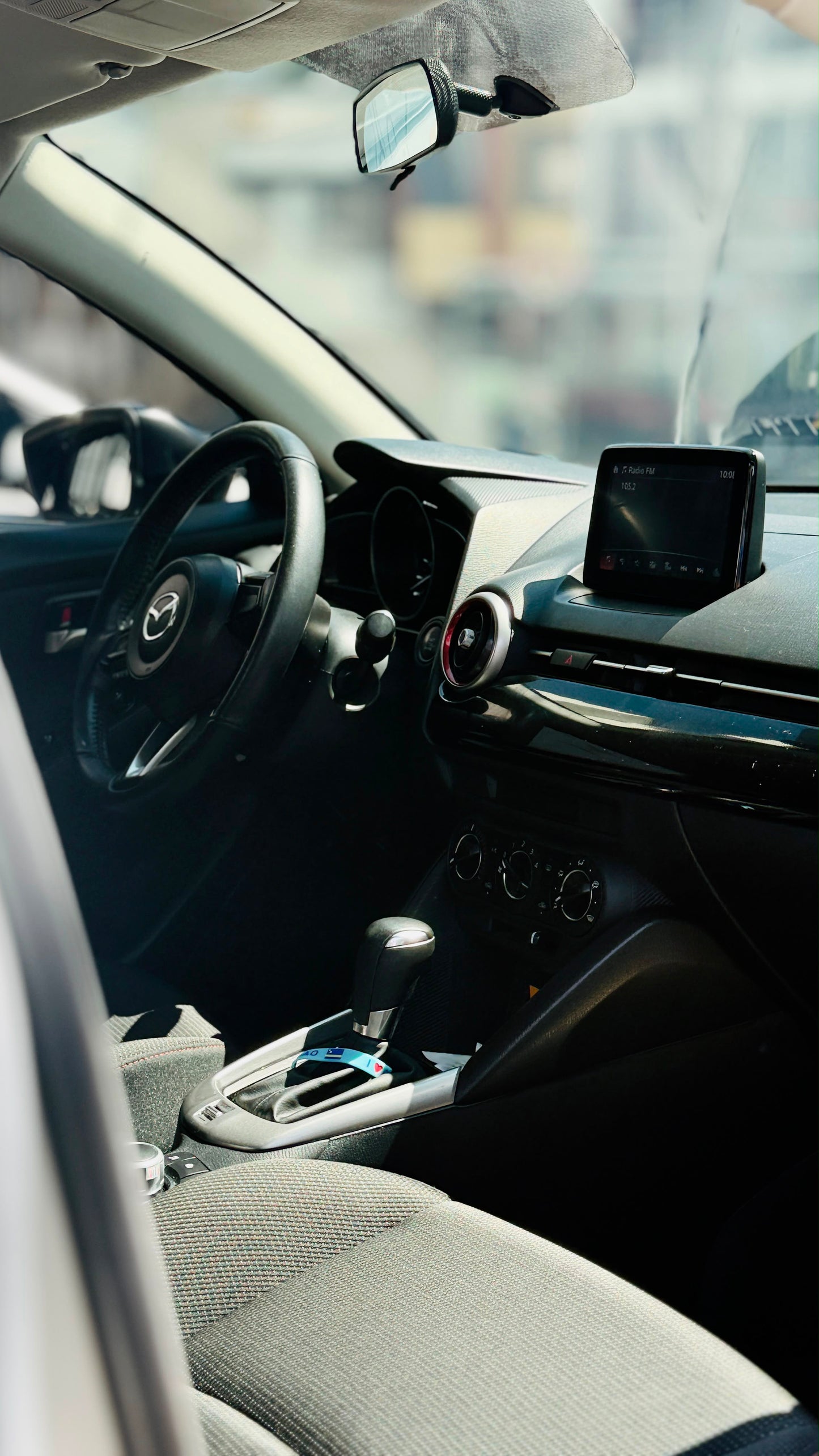 MAZDA 2 1.5 TOURING 2024 AUTOMÁTICO