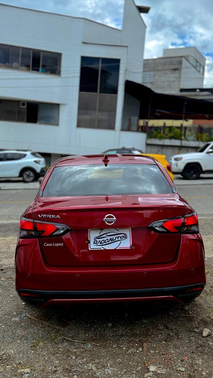 NISSAN VERSA 1.6 ADVANCE 2021 AUTOMÁTICO