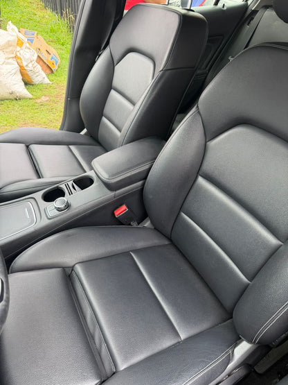 MERCEDES BENZ GLA200 1.6 TURBO 2020 AUTOMÁTICA