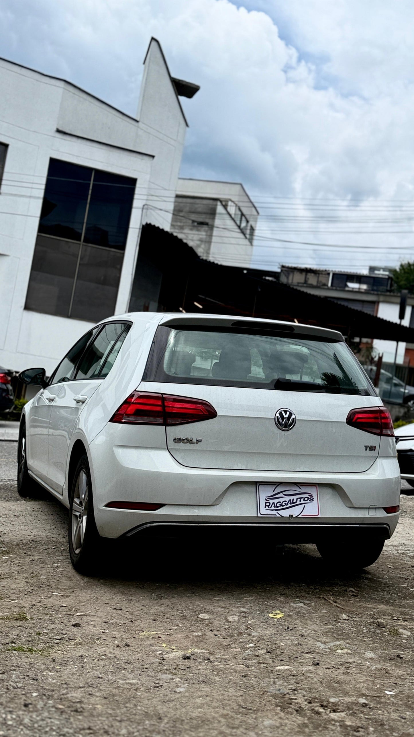 VOLKSWAGEN GOLF COMFORTLINE 1.4 TSI 2020 AUTOMÁTICO