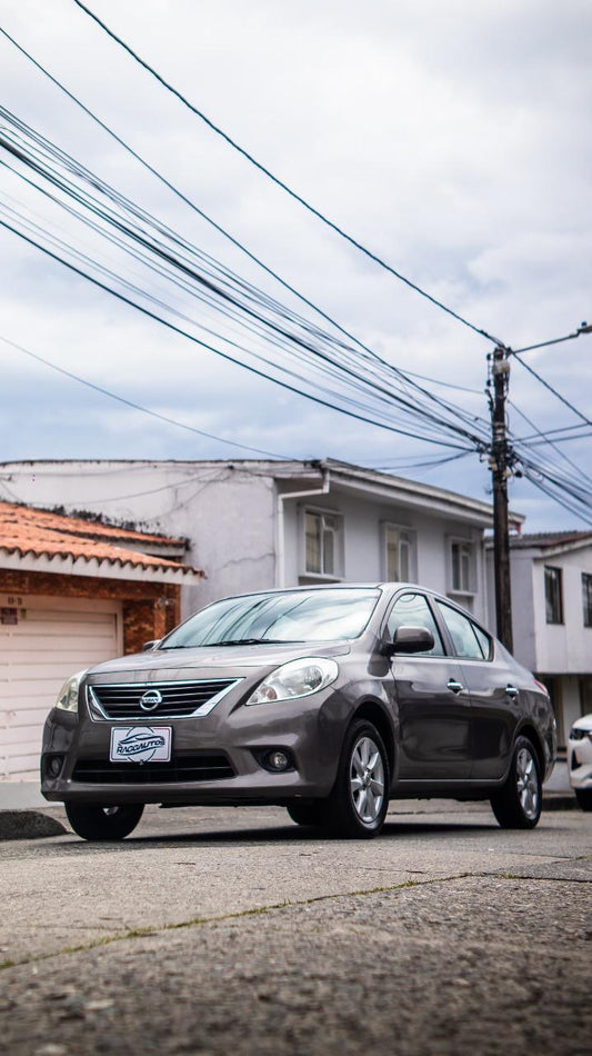 NISSAN VERSA 1.6 ADVANCE 2013 MECÁNICO