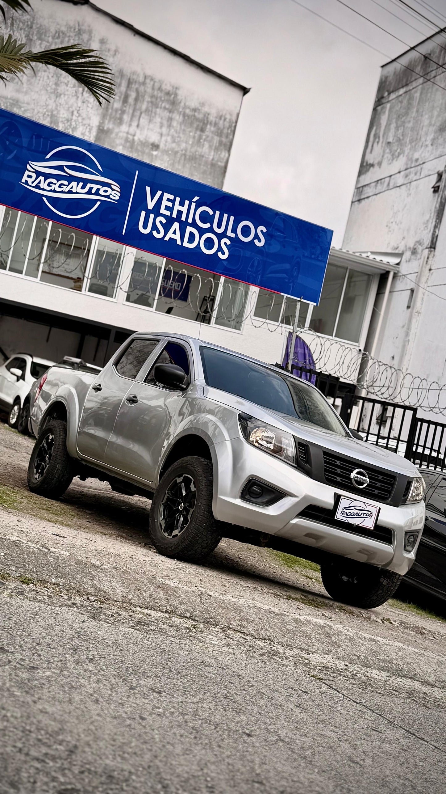 NISSAN FRONTIER NP300 2.5 GASOLINA 4x2 2020 MECÁNICA