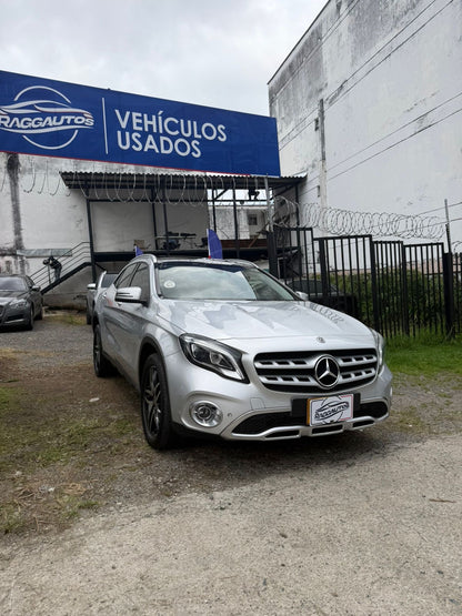 MERCEDES BENZ GLA200 1.6 TURBO 2020 AUTOMÁTICA
