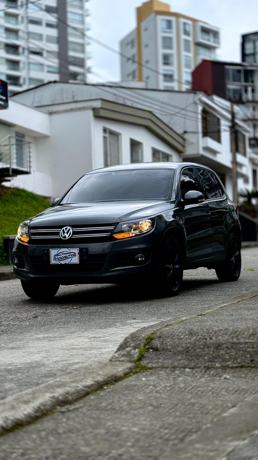 VOLKSWAGEN TIGUAN TREND AND FUN 2.0 TURBO 4X4 2014 AUTOMÁTICA