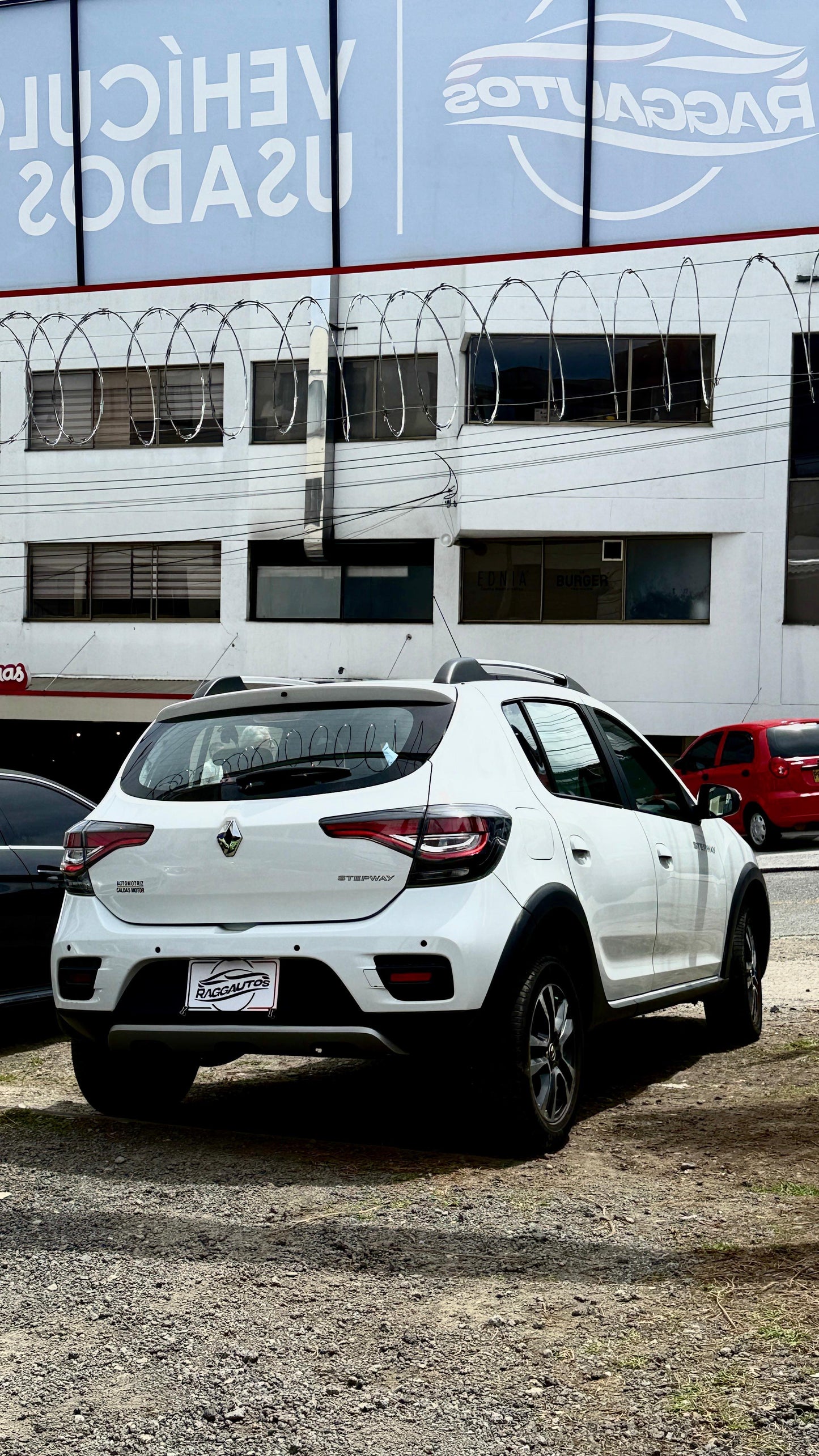 RENAULT SANDERO STEPWAY DYNAMIQUE 2020 AUTOMÁTICO