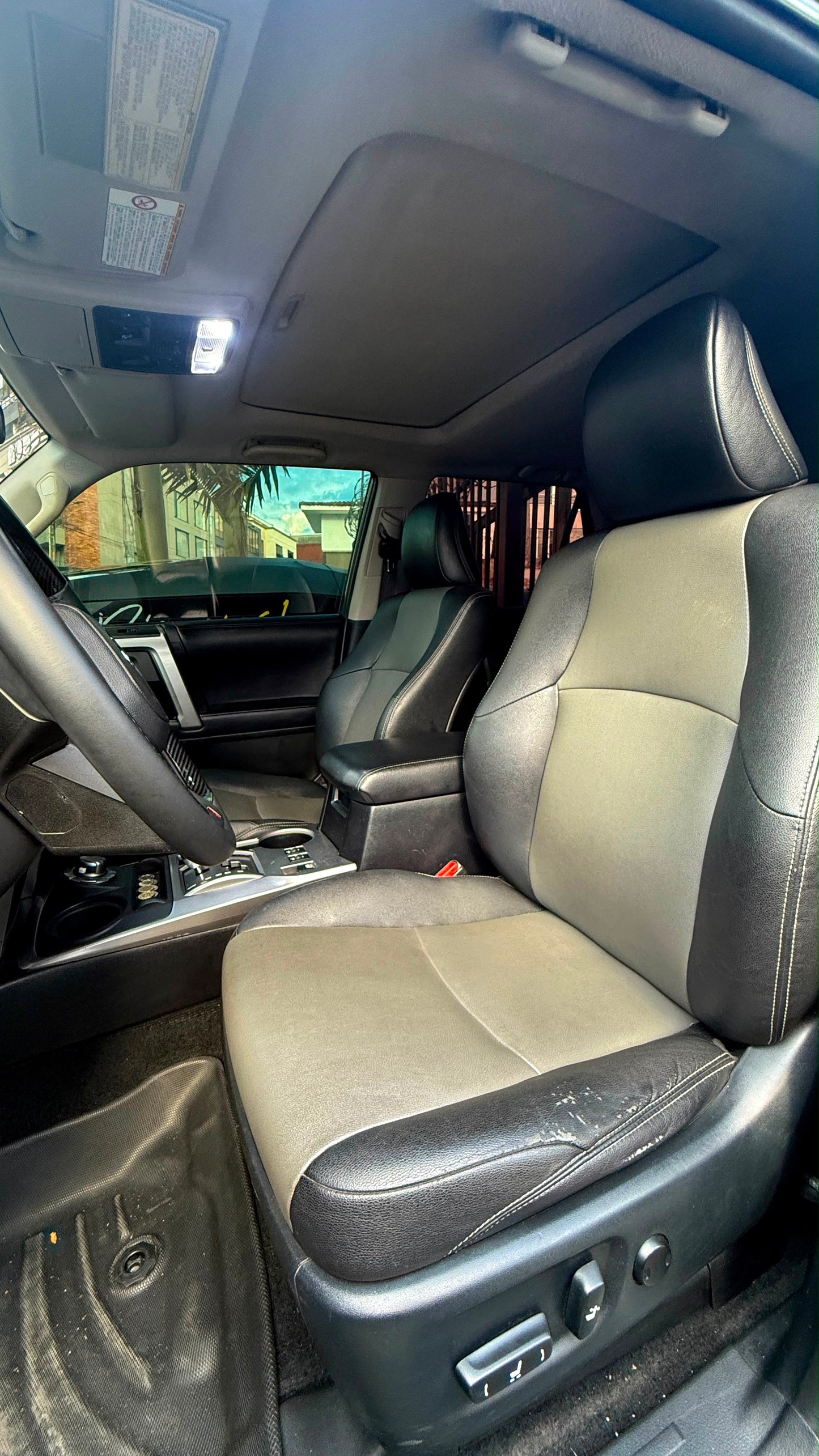TOYOTA 4RUNNER SR5 4.0 4x4 2016 AUTOMÁTICA