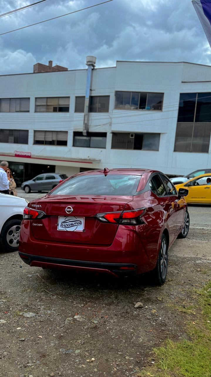 NISSAN VERSA 1.6 ADVANCE 2021 AUTOMÁTICO