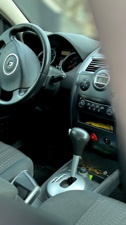 RENAULT MEGANE FASE 2 2.0 2007 AUTOMÁTICO