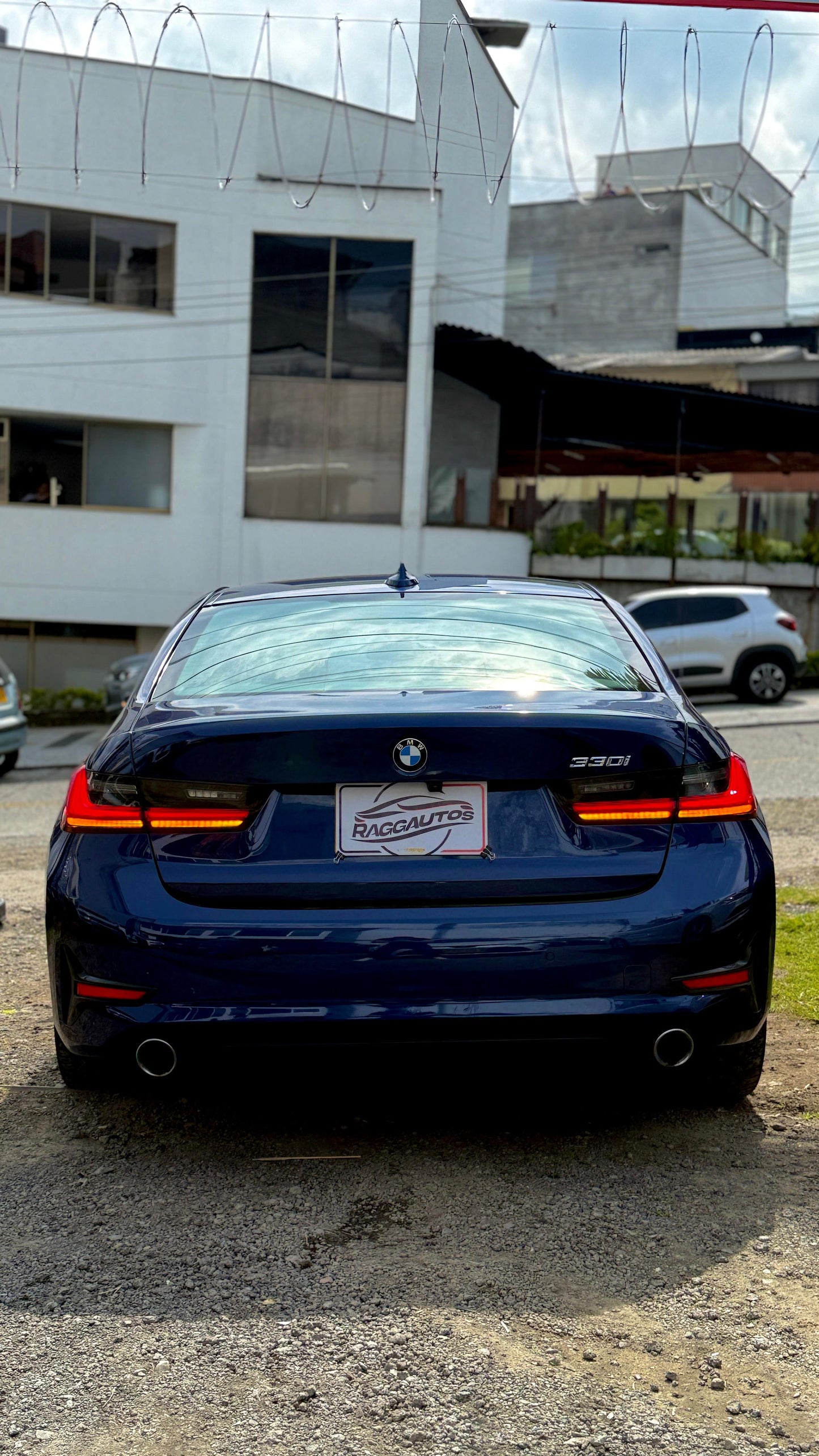 BMW 330i 2.0 TWINTURBO V4 2020 AUTOMÁTICO