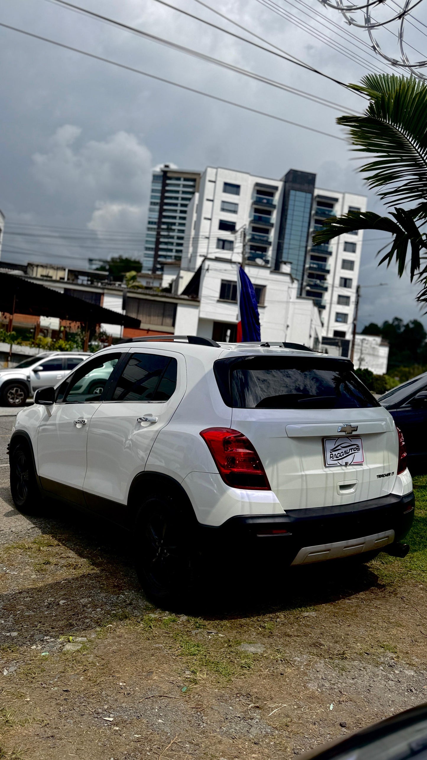 CHEVROLET TRACKER LT 1.8 2015 AUTOMÁTICA